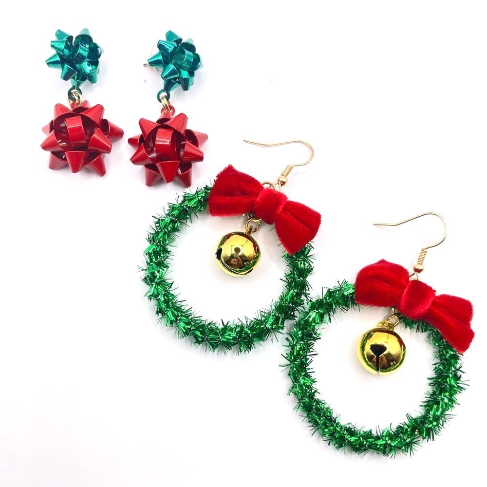 Set of 2 Christmas hoop dangle earrings